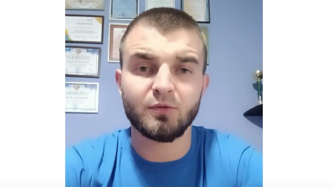 Вадим, 25 років